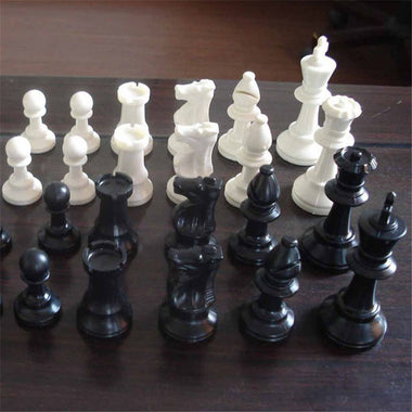 Plastic Complete Chess Piece Black&White